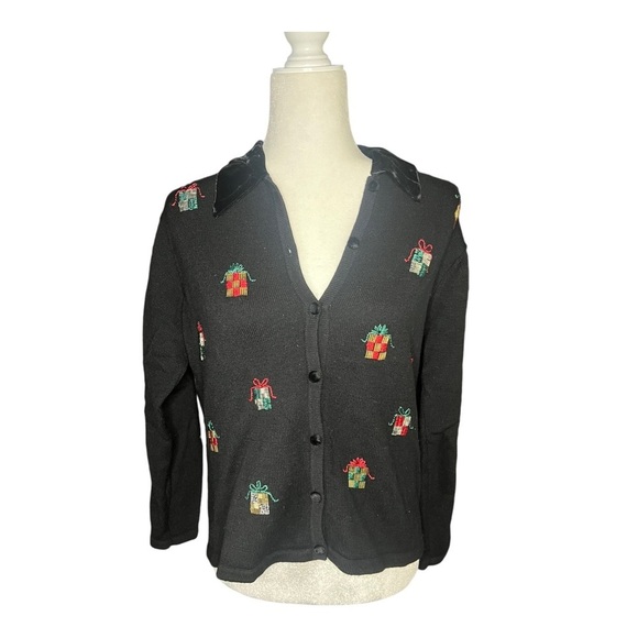 Talbots Sweaters - Wool, beaded holiday sweater with velvet collar M